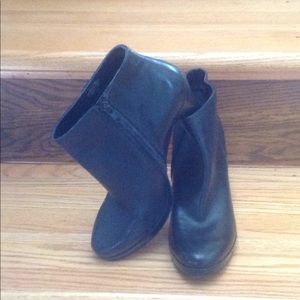 Black leather bootie 3" heal
